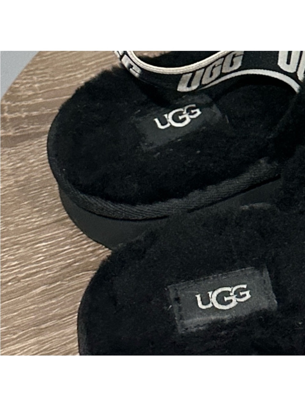 UGG Fluff Yeah Clogs - Picture 8 of 10